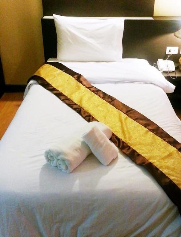 King Royal Garden Inn Bangkok Dış mekan fotoğraf